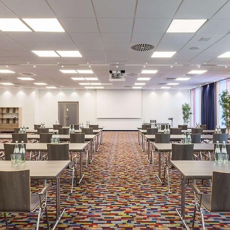 נוימרקט אין דר אוברפפלץ Park Inn By Radisson Neumarkt מראה חיצוני תמונה