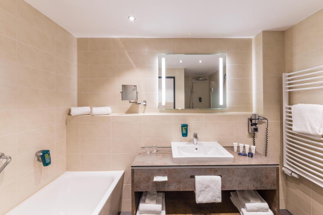 נוימרקט אין דר אוברפפלץ Park Inn By Radisson Neumarkt מראה חיצוני תמונה
