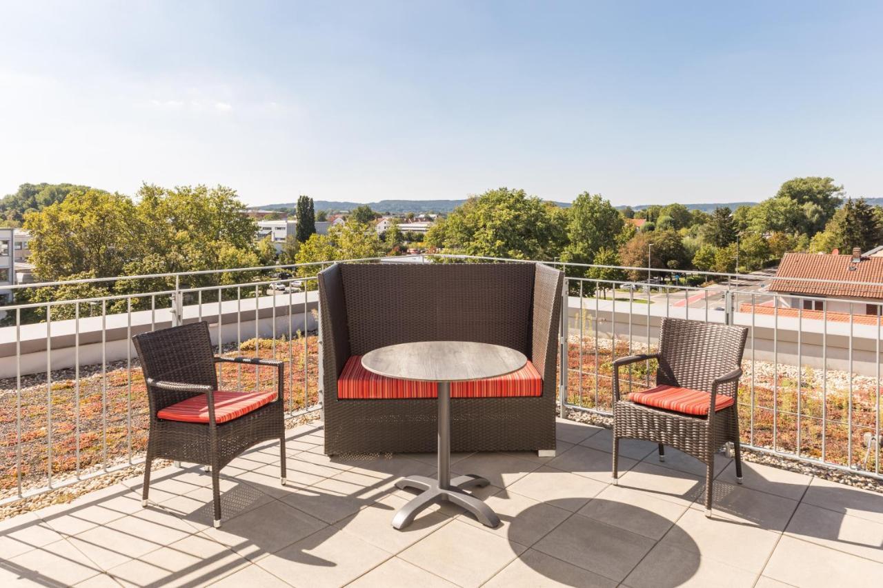 נוימרקט אין דר אוברפפלץ Park Inn By Radisson Neumarkt מראה חיצוני תמונה