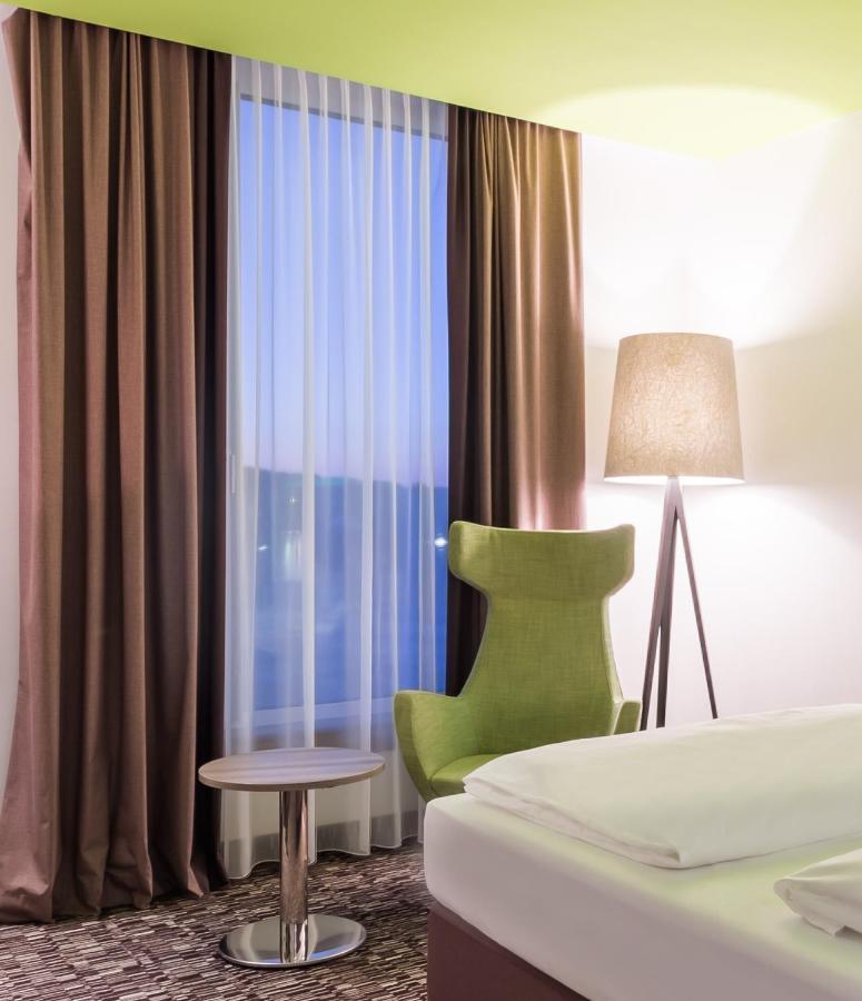 נוימרקט אין דר אוברפפלץ Park Inn By Radisson Neumarkt מראה חיצוני תמונה