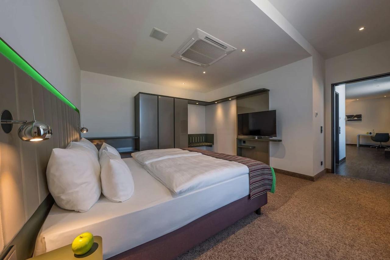 נוימרקט אין דר אוברפפלץ Park Inn By Radisson Neumarkt מראה חיצוני תמונה