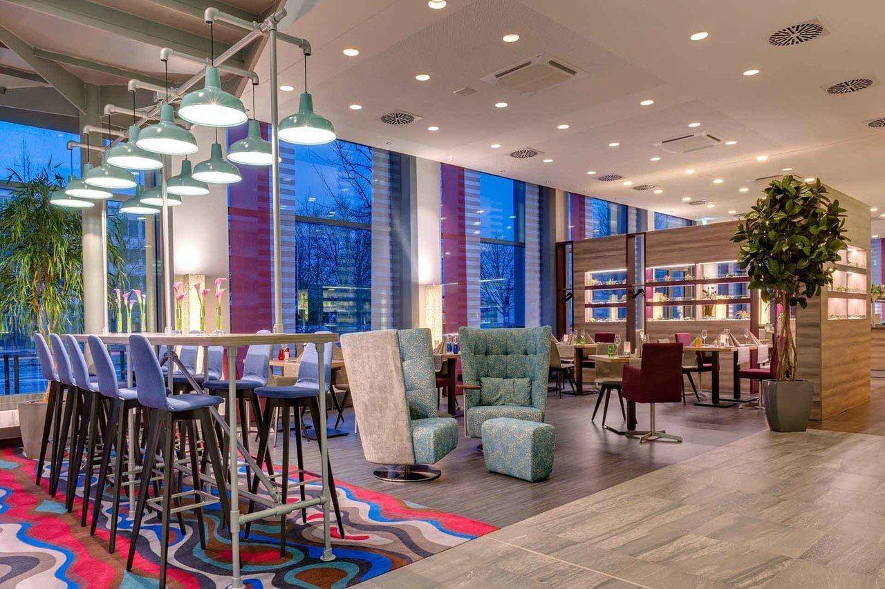 נוימרקט אין דר אוברפפלץ Park Inn By Radisson Neumarkt מראה חיצוני תמונה